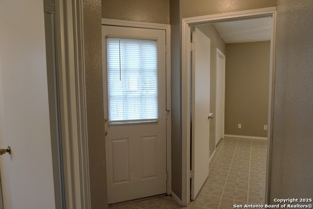 Image 21 of 24 For 6320 Waddesdon Wood