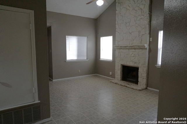 Image 7 of 24 For 6320 Waddesdon Wood