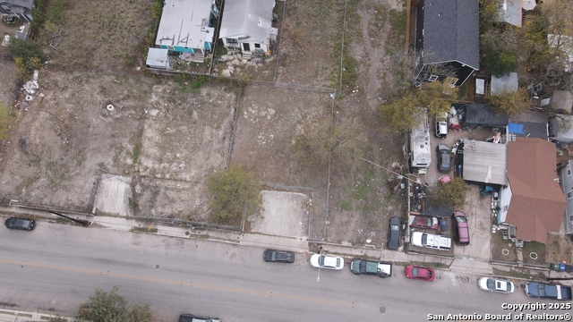 Image 4 of 8 For 2208 Poplar #2 W