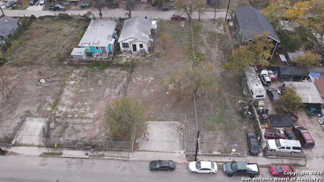 Image 5 of 8 For 2208 Poplar #2 W