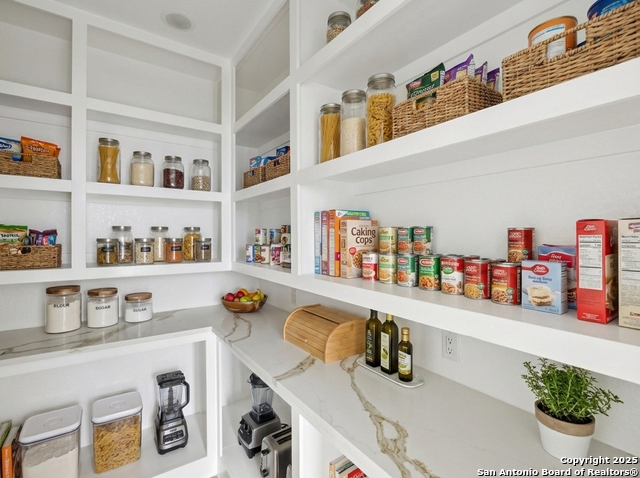 Image 28 of 40 For 179 Hidden Ranch Ln