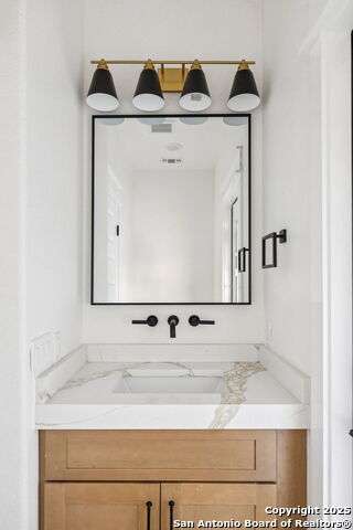 Image 31 of 40 For 179 Hidden Ranch Ln