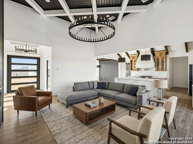 Image 6 of 40 For 179 Hidden Ranch Ln