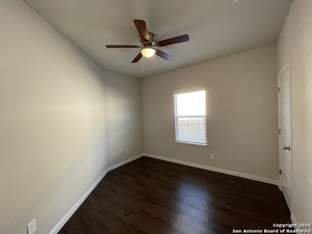 Listing photo id 15 for 10023 Westover Bluff