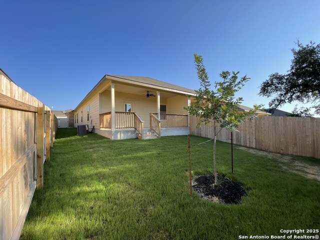 Listing photo id 24 for 10023 Westover Bluff