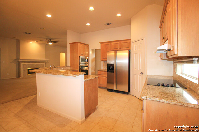 Image 12 of 50 For 34 Silverhorn