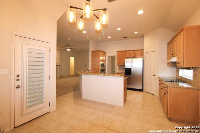 Image 13 of 50 For 34 Silverhorn