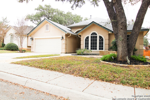 Image 2 of 50 For 34 Silverhorn