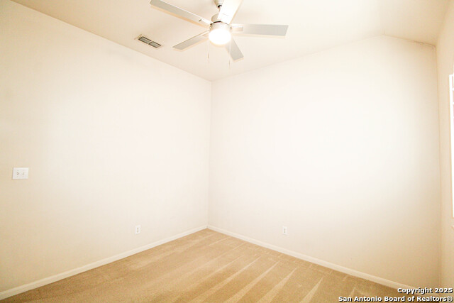 Image 35 of 50 For 34 Silverhorn