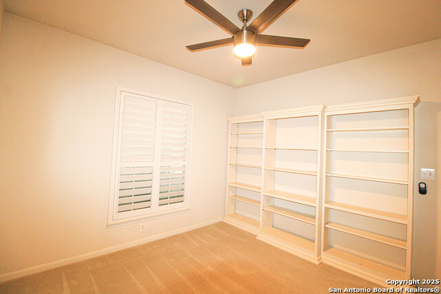 Image 38 of 50 For 34 Silverhorn