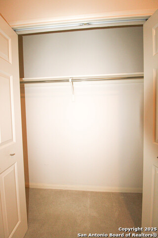 Image 46 of 50 For 34 Silverhorn