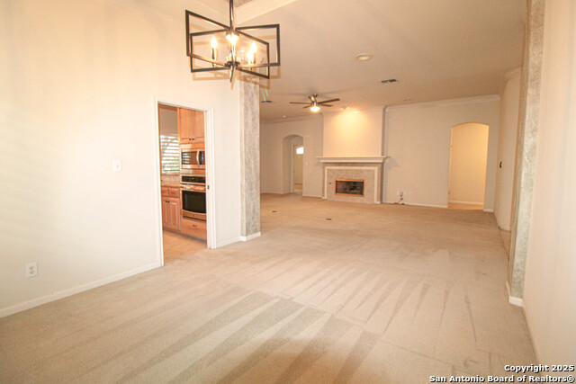 Image 7 of 50 For 34 Silverhorn