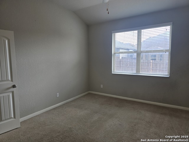 Listing photo id 13 for 11348 Top Hat