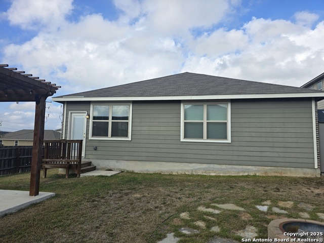 Listing photo id 19 for 11348 Top Hat