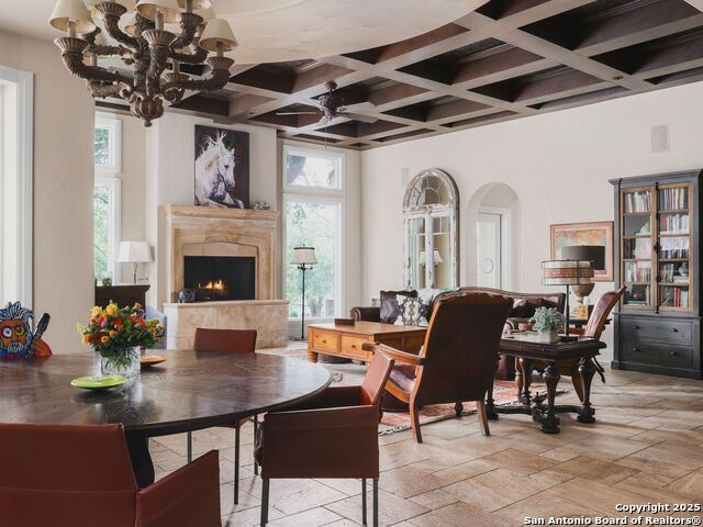 Image 17 of 39 For 810 Garraty Hill