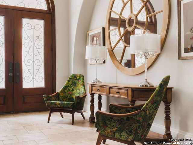 Image 4 of 39 For 810 Garraty Hill