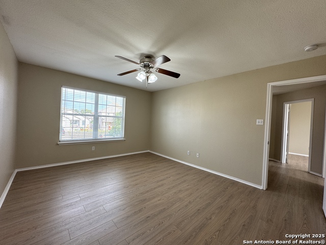 Image 14 of 17 For 10738 Shaencrossing