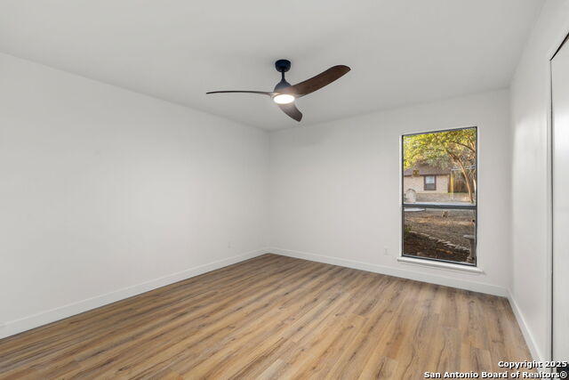 Image 22 of 29 For 15314 Artesian Oaks