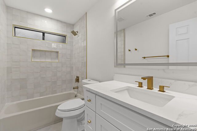 Image 24 of 29 For 15314 Artesian Oaks