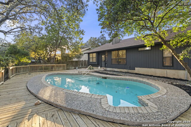 Image 25 of 29 For 15314 Artesian Oaks