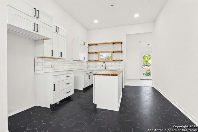 Image 4 of 13 For 311 Belmont  