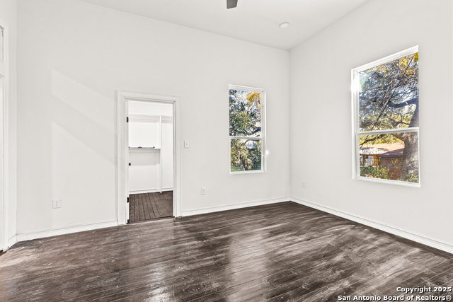 Image 8 of 13 For 311 Belmont  