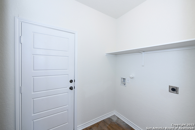 Image 19 of 42 For 6511 Runaway Row