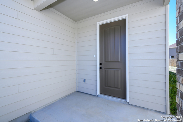 Image 4 of 42 For 6511 Runaway Row