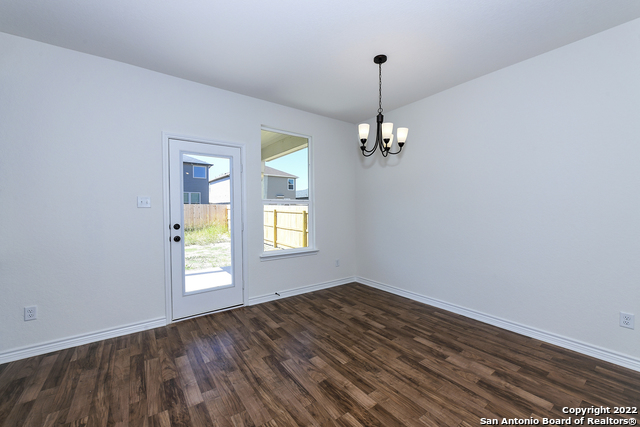 Image 9 of 42 For 6511 Runaway Row