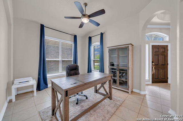 Image 4 of 23 For 6638 Comanche Post