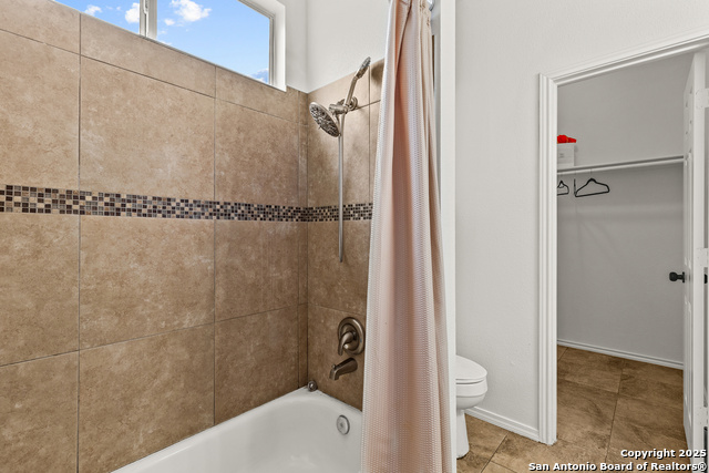 Image 15 of 25 For 2606 Ashton Village