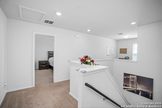 Image 16 of 48 For 11715 Blackmore Leap