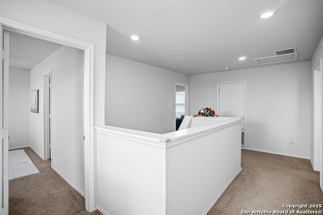 Image 17 of 48 For 11715 Blackmore Leap