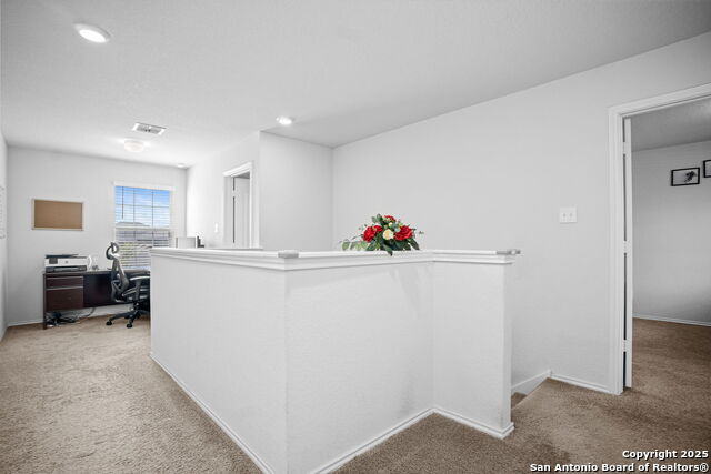 Image 18 of 48 For 11715 Blackmore Leap