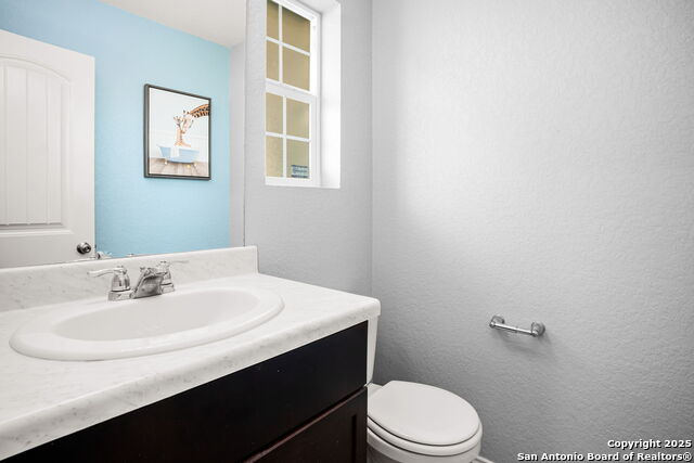 Image 25 of 48 For 11715 Blackmore Leap