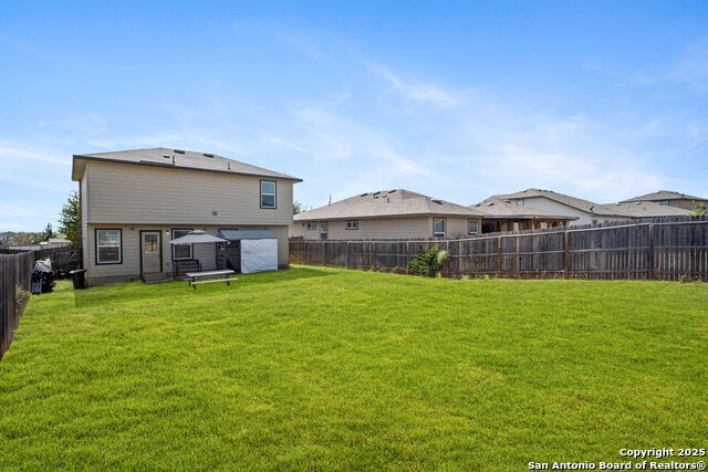 Image 27 of 48 For 11715 Blackmore Leap