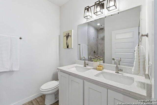 Image 19 of 23 For 216 Cooper St