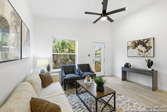 Image 7 of 23 For 216 Cooper St