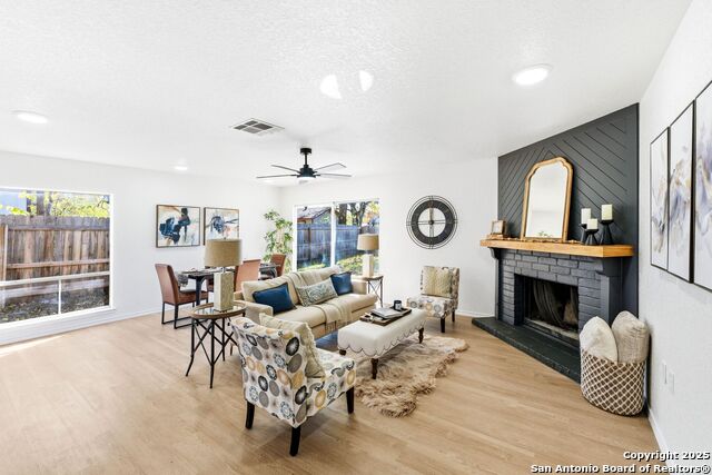 Image 13 of 36 For 5910 Channcy Sp