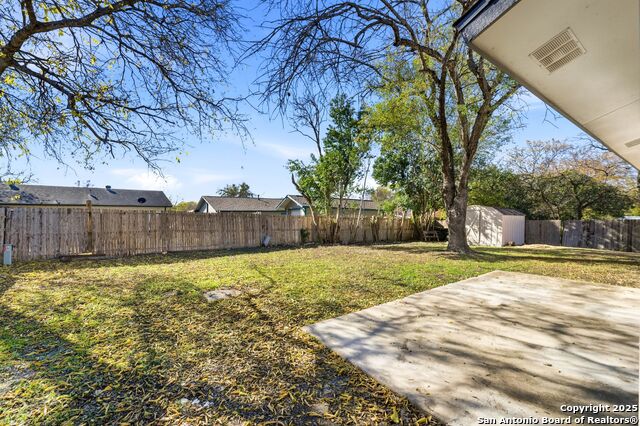 Image 29 of 36 For 5910 Channcy Sp