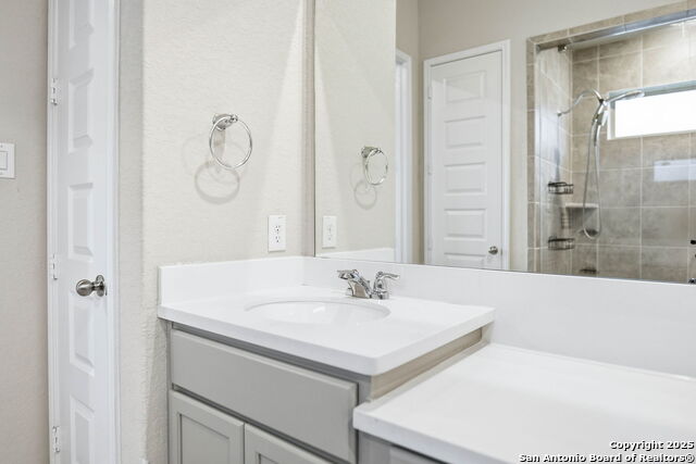 Image 27 of 50 For 5122 Village Park