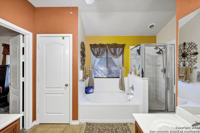 Listing photo id 9 for 1611 Springhouse