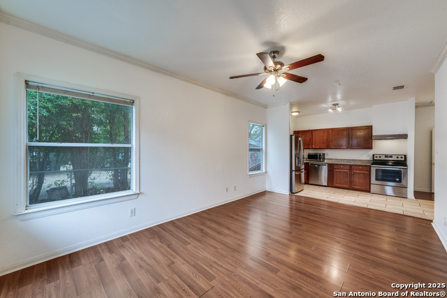 Image 2 of 12 For 610 Viendo  