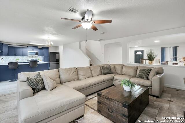 Image 4 of 28 For 10618 Manor Creek