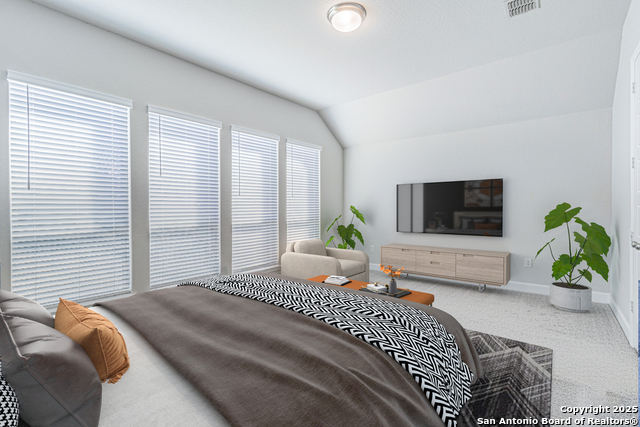 Listing photo id 10 for 9328 Trestle Creek