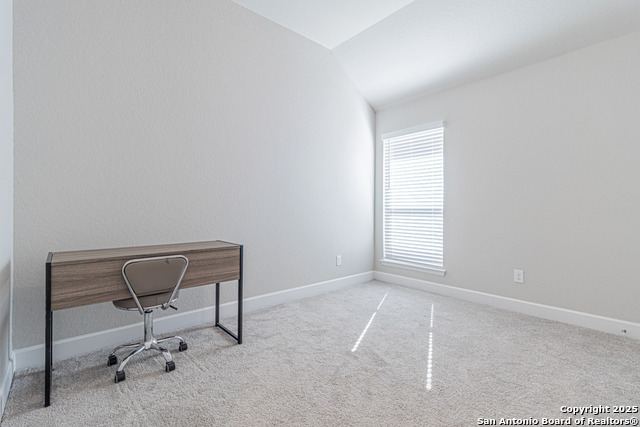 Listing photo id 28 for 9328 Trestle Creek