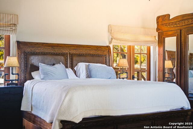 Listing photo id 14 for 10700 Fm 32  