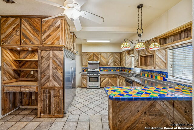 Image 22 of 53 For 5242 Sherri Ann