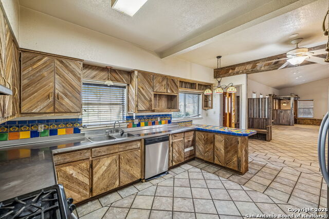 Image 27 of 53 For 5242 Sherri Ann