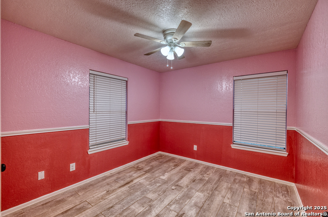 Image 26 of 36 For 141 Cottonwood St